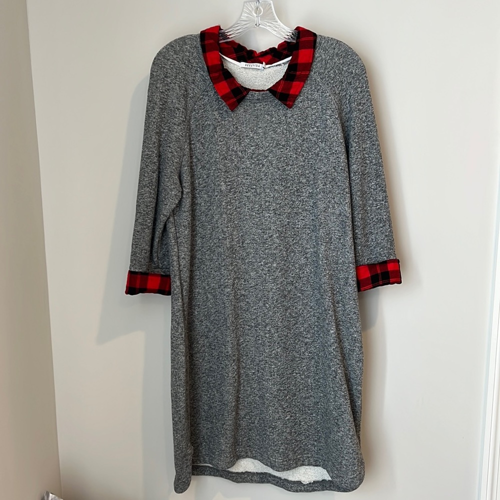 Kenneth Cole reaction gray terry sweatshirt dress with red plaid collar and cuff